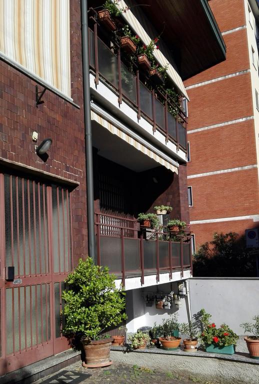 Emi Apartment Bollate Exterior foto